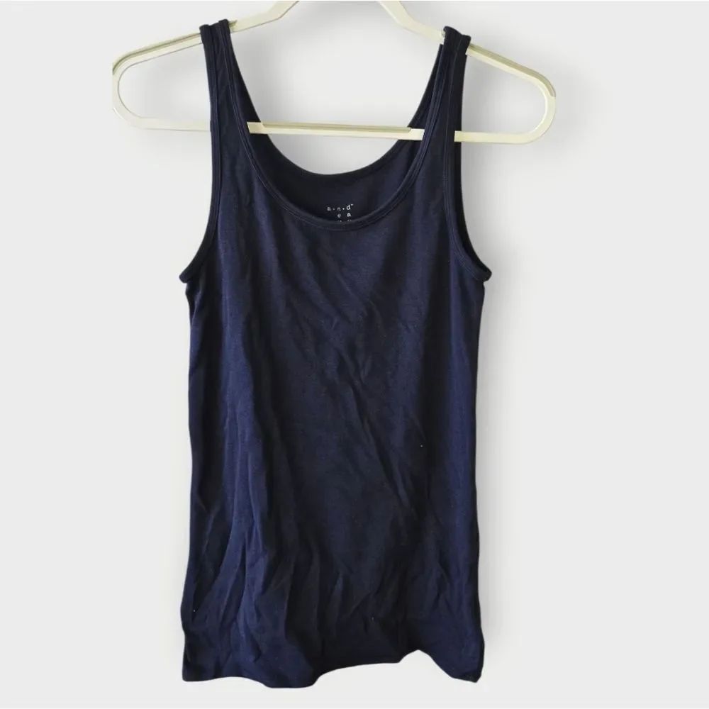 A NewâDay Navy Blue Scoop Neck Tank Top Large Soft Layering Essential Basics Tee